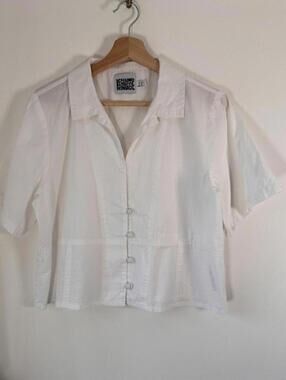 Reclaimed Vintage White Short Sleeve Button Up Top US 10 Cropped Cotton 90s